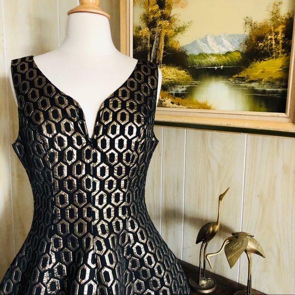 Ark & Co Metallic Party Dress - Picture 5 of 8